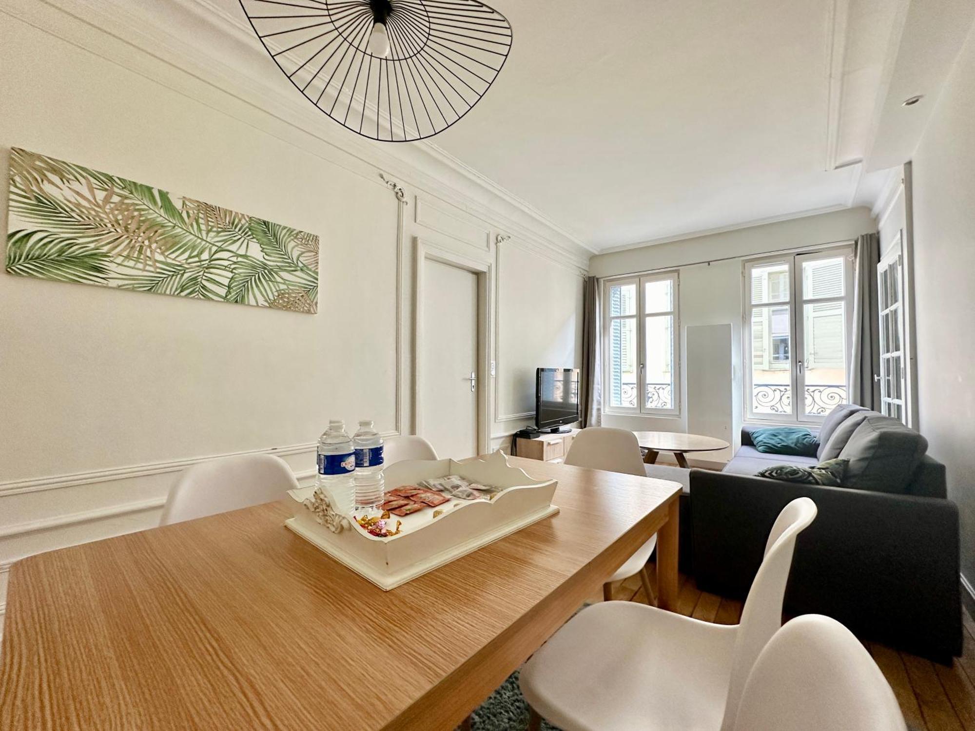 L'Haussmannien, Splendide Et Lumineux Apartamento Limoges Exterior foto
